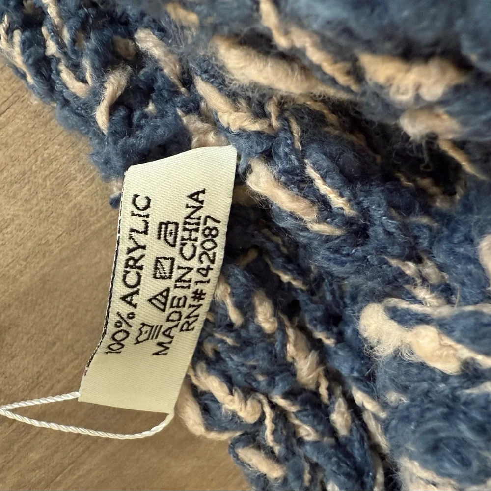 NEW Simply Noelle Scarf Convertible Infinity Straight Wrap Chunky Knit Blue Tan‎